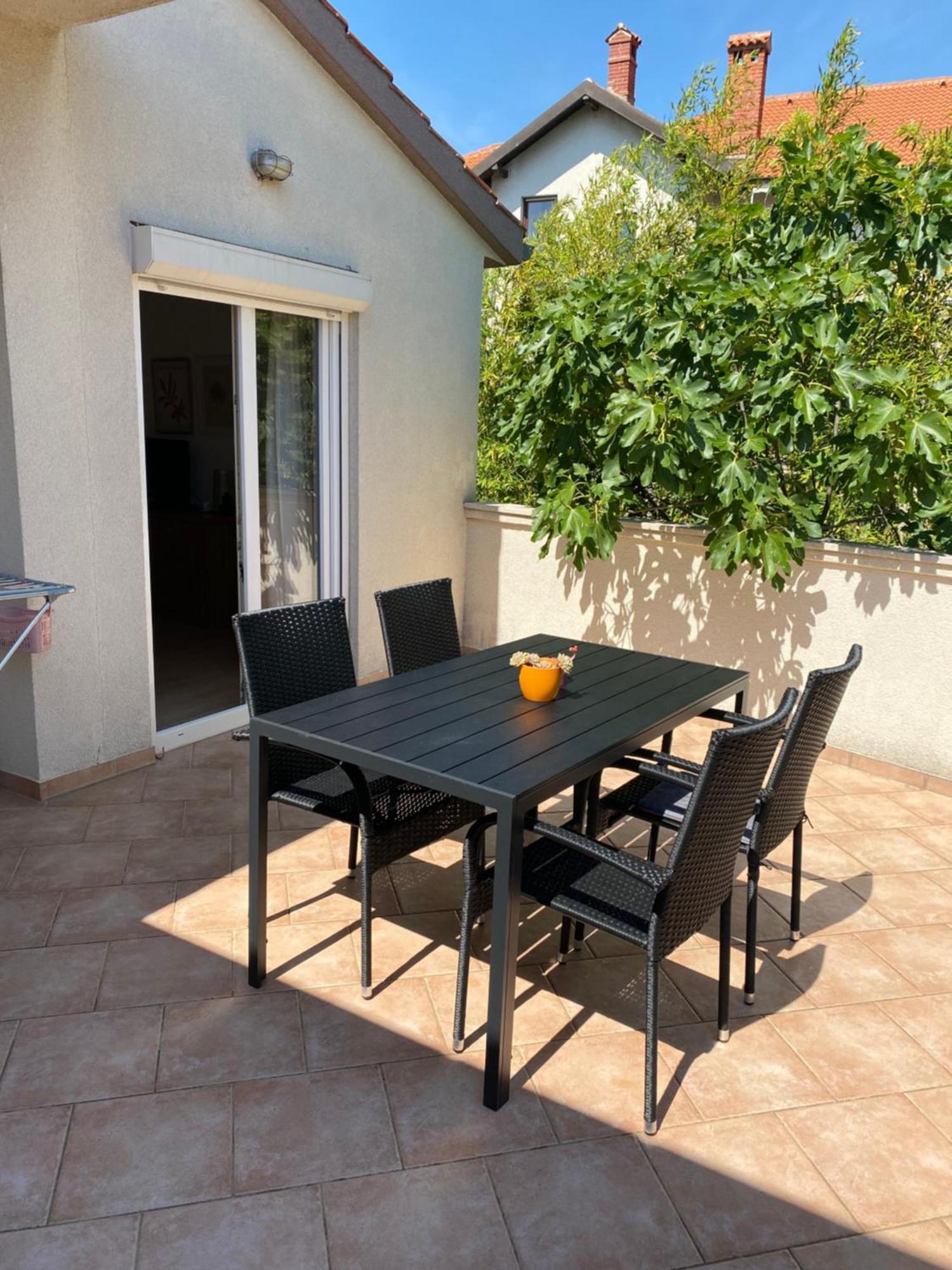 Apartments Tena With Private Parking Pula Exterior foto